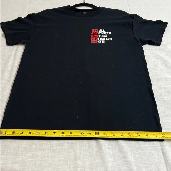 🌞 Gildan NWOT Black Shirt Sleeve Crew Neck Graphic T-Shirt with Front Pocket M - Picture 9 of 16